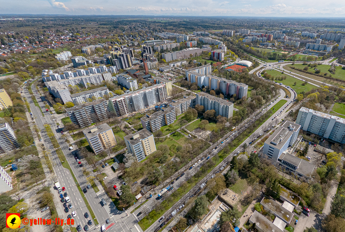 21.04.2023 - Baustelle der Großsanierung Kurt-Eisner-Straße in Neuperlach